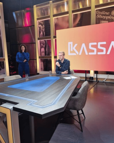 adhd coach jasper buitenhuis bij kassa
